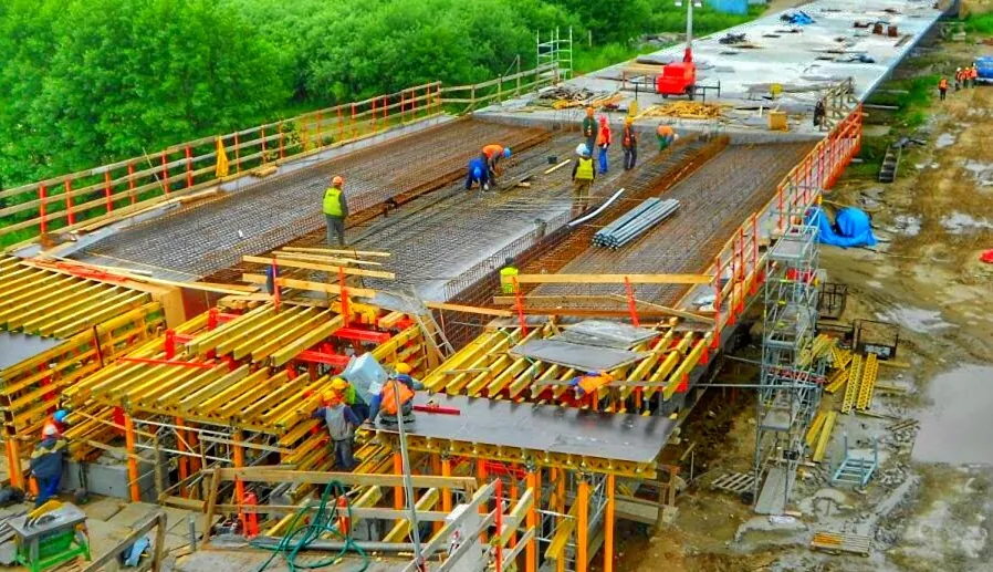 Budowa płyty wiaduktu – pomiary realizacyjne
