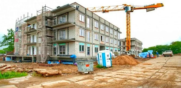 Budynek mieszkalny w trakcie budowy objęty obsługą geodezyjną